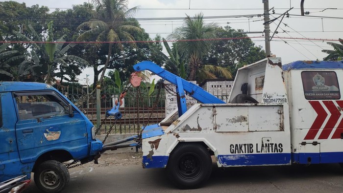 Kondisi di TKP kecelakaan beruntun di Citayam, Depok (Rizky-detikcom)