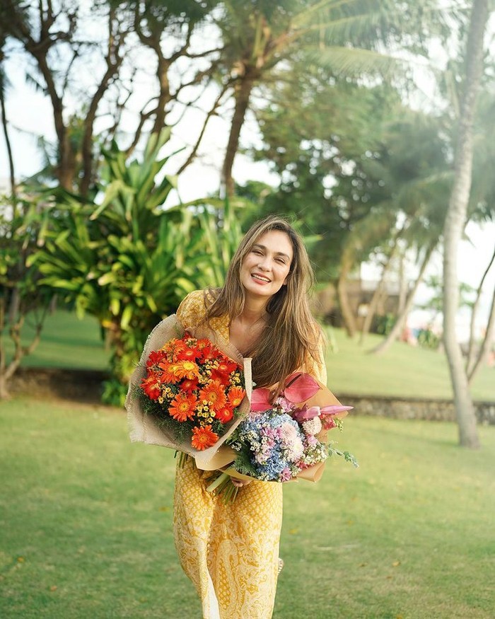 Luna Maya Luna Maya