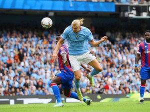 Haaland Hat-trick, City Kalahkan Palace 4-2