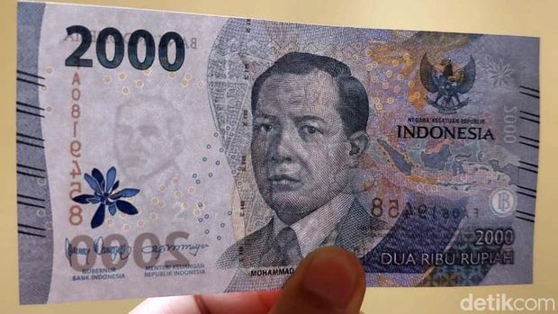 Bank Indonesia (BI) telah meluncurkan tujuh pecahan uang baru 2022. Banyak yang baru di uang baru 2022 dibandingkan yang emisi 2016, mulai dari desain, warna, keamanan, hingga menyeragamkan gambar pahlawan dengan gambar utama saat uang diterawang.