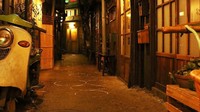 Didesain seolah seperti jalanan gang sempit di Jepang, siapa yang menyangka kalau ini adalah jalan masuk menuju museum ramen. Bernama Shin-Yokohama Ramen Museum, museum ramen ini menjadi yang pertama di dunia. Foto: Raumen