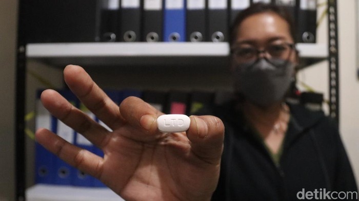 Obat HIV/AIDS.