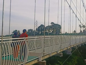 Catat Tiket dan Jam Buka Wisata Baru, Jembatan Kaca di Gianyar