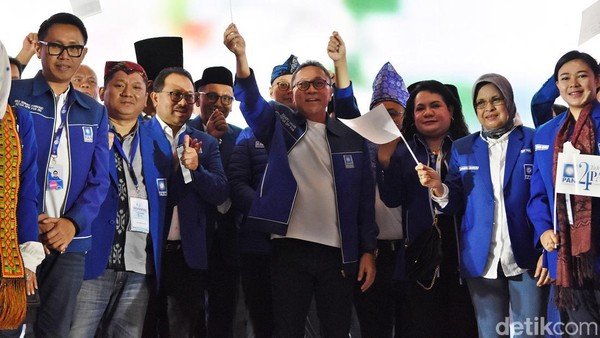 Momen Zulkifli Hasan Buka Rakernas PAN