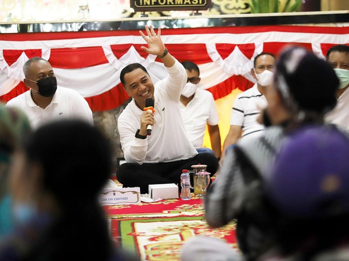 sambat warga surabaya