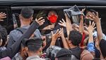 Puan Maharani Belanja Cabai dan Bawang di Mataram