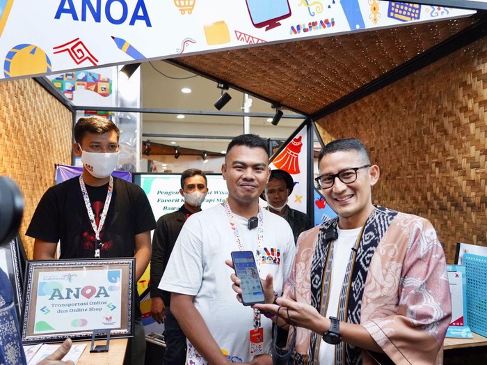 Sandiaga Uno