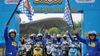 Cleo’s Day Out’, mengajak peserta menikmati serunya berkendara motor vespa bersama mpus kesayangan berkeliling kota dengan mengelilingi trek sejauh 6 km yang berpusat di ICE BSD, Tangerang. Dalam acara ini Cleo juga berkolaborasi dengan beberapa komunitas kucing dan juga komunitas vespa.