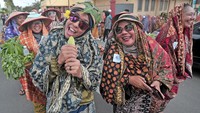 Festival Tudung Lingkup digelar dalam rangkaian Kenduri Swarnabhumi 2022 di daerah itu.