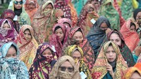 Acara ini diikuti ratusan peserta perempuan.