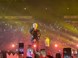 Penggemar Puas Banget dengan Konser B.I di Jakarta