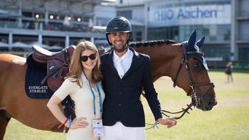 Keduanya saling mendukung saat mengikuti kejuaraan dan berkeliling ke berbagai tempat kompetisi digelar. Foto: Instagram @jenniferkgates