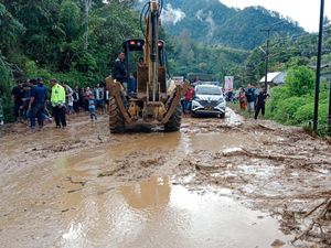 Apa Itu Bencana Hidrometeorologi yang Landa Sumut, Sumbar, dan Aceh