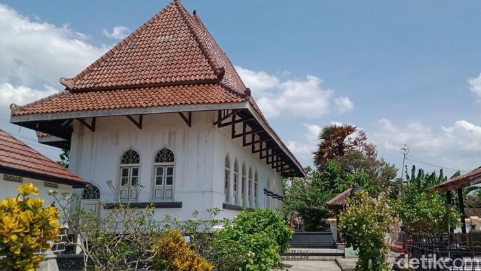Makam pujangga Ronggowarsito di Desa Palar, Kecamatan Trucuk, Klaten, Sabtu (27/8/2022).