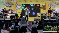 Acara ini juga turut menjadi daya tarik wisata di Ibu Kota, terlebih dibarengi dengan adanya acara musik. Tak dipungkiri kalau bicara soal kuliner nusantara, Indonesia selain kaya akan budaya, juga kaya akan hasil alam seperti rempah-rempah. Hal ini membuat Indonesia menjadi salah satu negara yang memiliki keanekaragaman kuliner dengan cita rasa yang lezat. Bahkan hampir di setiap daerahnya memiliki makanan khas-nya tersendiri. 