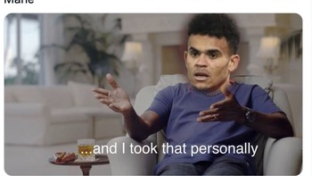 Luis Diaz semalam menggila, mungkin dia ingin menjawab keraguan apakah bisa menggantikan sosok Sadio Mane. Foto: Twitter