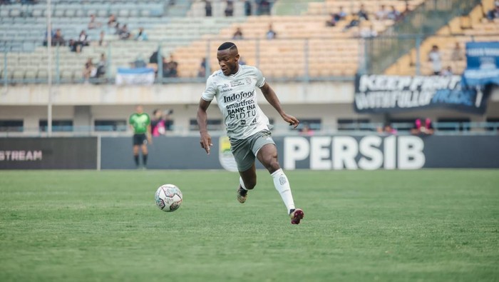 Pemain Bali United Privat Mbarga