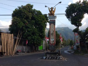 Cerita Pemangku Desa Les, Pantang Gunakan Genta Saat Pimpin Upakara