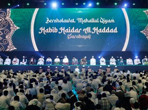 Ribuan Santri Nusantara Gelar Selawat-Doa Dukung Ganjar Presiden 2024