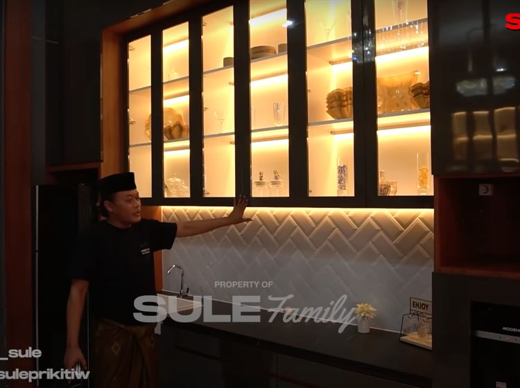 7 Foto Renovasi Rumah Sule Usai Ditinggal Nathalie Holscher, Jadi Kian Elegan