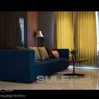 Di bagian pojok lantai 2 rumahnya terdapat ruang televisi untuk bersantai. Ruangan tersebut dilengkapi dengan sofa berwarna biru. Foto: YouTube/Sule Family