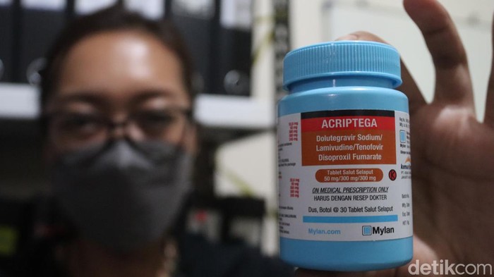 Tia (39) pendamping ODHA dari Female+