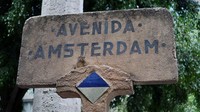 Peringkat ke-11 adalah Avenida Ámsterdam, Mexico City.  Ini merupakan jalan raya yang rindang di kawasan Condesa yang trendi di ibu kota Meksiko.Foto: Xhico/Adobe Stock