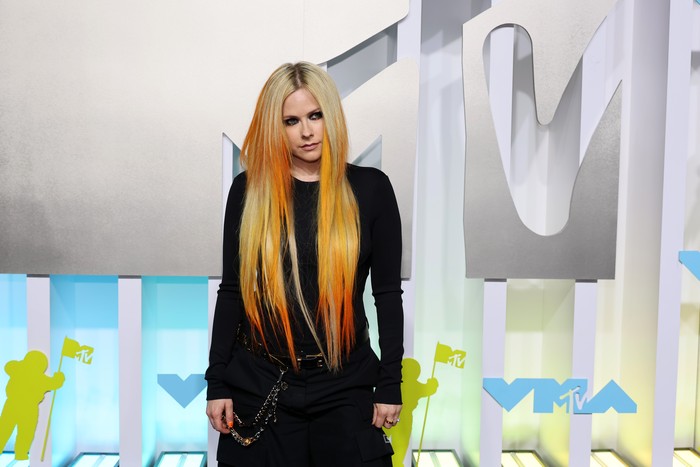 Avril Lavigne NEWARK, NEW JERSEY - AUGUST 28: Avril Lavigne attends the 2022 MTV VMAs at Prudential Center on August 28, 2022 in Newark, New Jersey. (Photo by Dia Dipasupil/Getty Images)