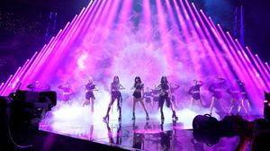 BLACKPINK Bikin Panas MTV VMA Lewat Pink Venom
