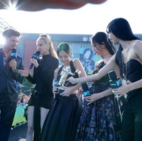 Grup jebolan YG Entertainment itu sukses membawa pulang piala ‘Group of the Year’ dan ‘Best Metaverse Performance’ berkat penampilan virtualnya di PUBG Mobile. Foto: dok. Getty Images