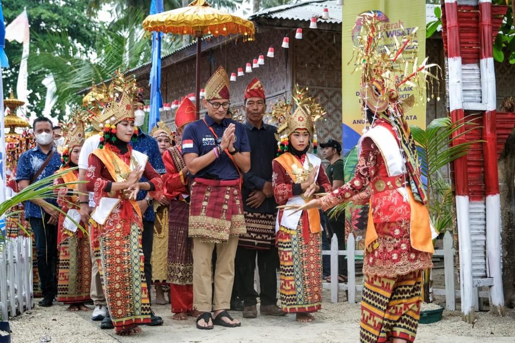 Desa Wisata Pulau Pahawang Lampung