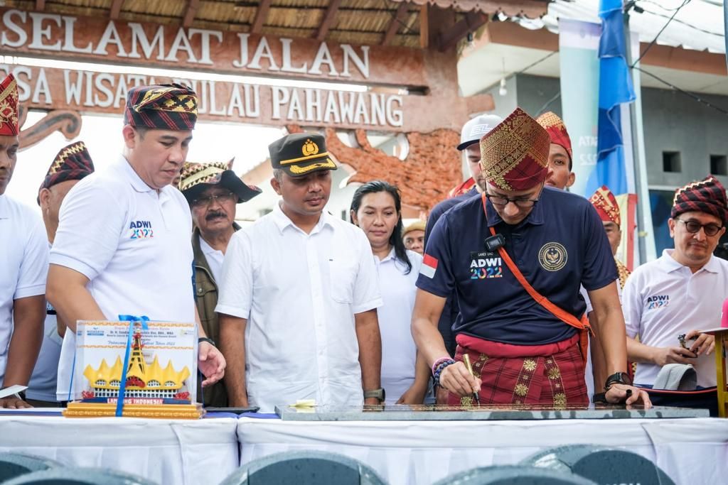 Desa Wisata Pulau Pahawang Lampung