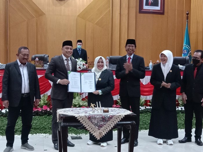 DPRD-Pemkot Surabaya Sepakati Kenaikan APBD Sebesar Rp 200 M