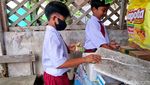 Intip Serunya Farel Prayoga Kembali ke Sekolah