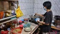 Pemilik Kedai Kopi Murai, Tjie Im mengatakan Mie Tarempa memiliki bumbu khas yang tidak ditemui pada olahan mie biasa. Salah satu rahasianya ada pada penambahan kecap yang didapat dari Tanjung Pinang. Diakui Tjie Im, sejak berjualan dari puluhan tahun silam, dirinya menggunakan resep turun temurun keluarga. Mie yang dipakai pun buatan sendiri alias homemade. Inilah yang membuat cita rasa Mi Tarempa di kedainya terasa istimewa.  