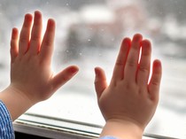 Kasus Balita Terluka Saat Dititipkan di Daycare Surabaya Berakhir Damai