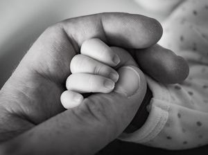 Bayi 18 Bulan di Bitung Dicekoki Miras Cap Tikus, Pelaku Ayah Korban