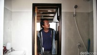 Pembangunan Kampung Susun Produktif Tumbuh Cakung ini merupakan tindak lanjut pembangunan kampung susun sebelumnya yang sudah dihuni, yaitu Kampung Susun Akuarium Tahap I sebanyak 2 blok dan 107 unit. Selain di lokasi ini, juga terdapat pembangunan kampung susun yang telah selesai, yaitu Kampung Susun Kunir sebanyak 1 blok dan 33 unit hunian yang akan diresmikan kemudian.