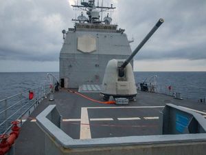 Kapal Perang AS-Kanada Berlayar Lintasi Selat Taiwan