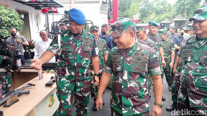 Kepala Staf TNI Angkatan Darat (KASAD) Jendral Dudung Abdurachman saat peresmian tahanan anyar Pomdam III Siliwangi, Senin (29/8/2022).