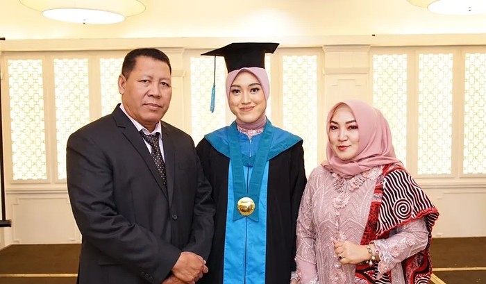 Lulusan Termuda FK Unisba
