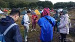 Mendaki Gunung Gede via Putri, Trek Cukup Berat tapi Puas Banget
