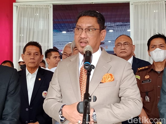 Menpora Malaysia Dato Seri Ahmad Faizal