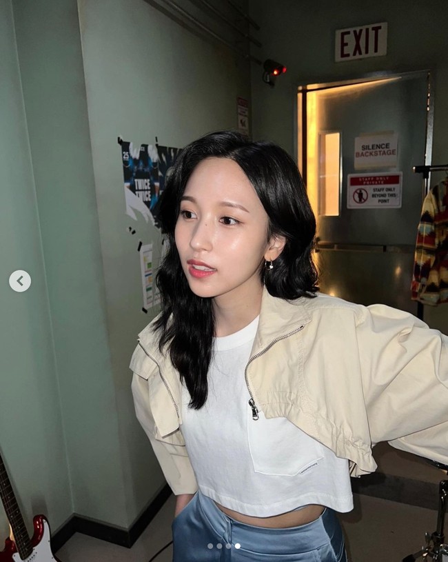 Kini penggemar penasaran dengan sosok Mina TWICE, orang pertama yang di-follow Jeno NCT di Instagram. Pasalnya idol KPop biasanya hanya mengikuti personelnya. Foto: dok. Instagram @mina_sr_my