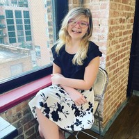 Ayah kandung Noella sendiri, Timothy McCord, mengaku tidak masalah anaknya menjadi transgender. Tapi ia khawatir hal tersebut diungkap secara publik terlalu dini. Pria itu bahkan tidak yakin dengan masa depan anaknya yang direncanakan akan menjalani perawatan hormon. Aku tidak bisa berkata apa-apa. Dia bukan anakku lagi, ujarnya dilansir New York Post.Foto: Instagram @thenoellabella