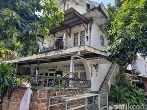 Wisata Sejarah Kisah Manis Soekarno-Haryati di Omah Kenangan Surabaya