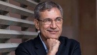 Orhan Pamuk, sastrawan Turki pemenang Nobel Sastra 2006 juga pernah mendapat ancaman pembunuhan saat bakal melawat ke Jerman. Kelompok nasionalis Turki mengancam Pamuk, dengan menunjukan kasus pembunuhan terhadap wartawan Turki keturunan Armenia, Hrant Dink. Foto: NurPhoto via Getty Images/NurPhoto