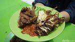 Pedas Mantap! 20 Pecel Lele & Ayam Rp 20 Ribuan Ada di Sini