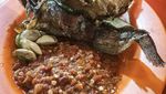 Pedas Mantap! 20 Pecel Lele & Ayam Rp 20 Ribuan Ada di Sini