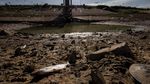 Penampakan Mengerikan Danau Terbesar di China yang Kering Kerontang